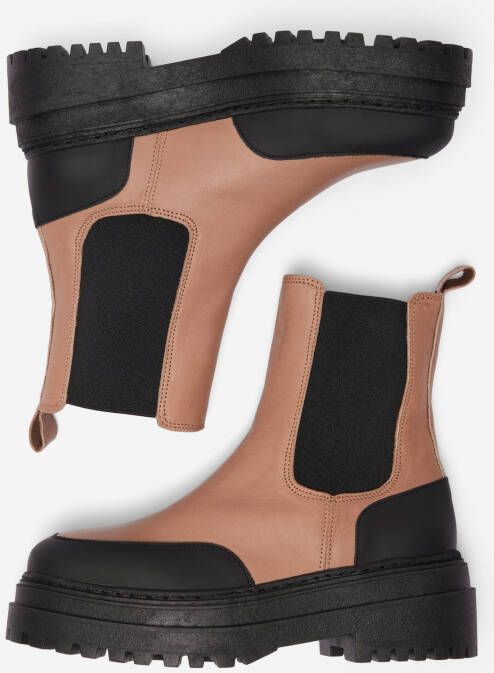 Selected Femme Chelsea boots 'Asta'