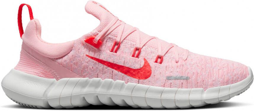 Nike Women's Free Run 5.0 Sneakers roze
