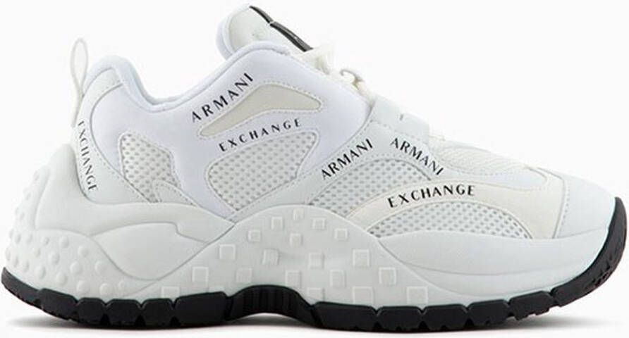 Armani Exchange Witte Sneakers voor een Stijlvolle Look White Dames