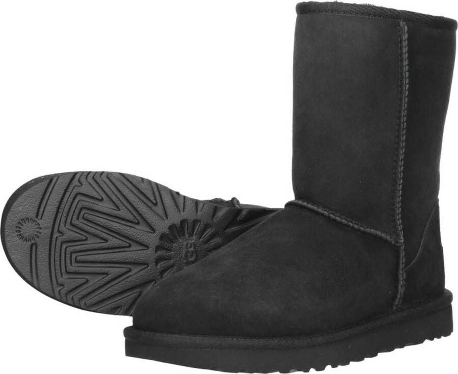 Ugg Klassieke platte schoenen in het zwart Black Dames - Foto 6