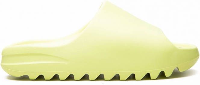 Adidas Yeezy "Glow" slippers Geel