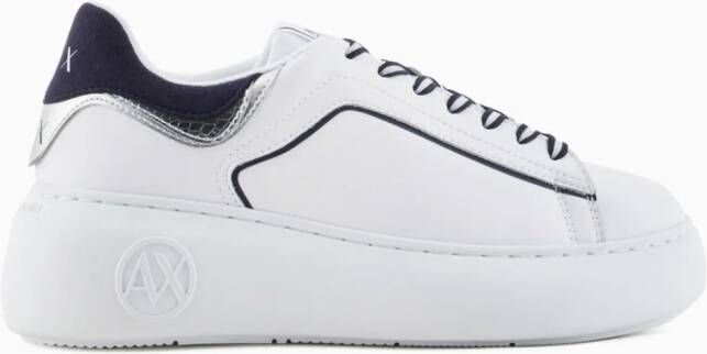 Armani Exchange Sneakers met logoprint Wit