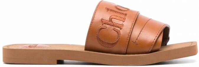 Chloé Woody sandalen met geborduurd logo Bruin
