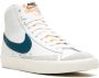 Nike "Blazer Mid '77 Vintage White Picante Red sneakers" Wit - Thumbnail 2
