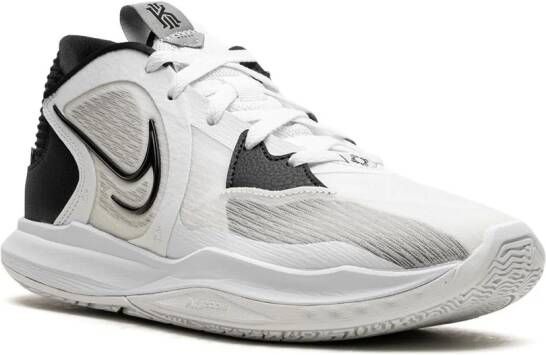 Nike "Kyrie 5 Low White Wolf Grey Black sneakers" Wit