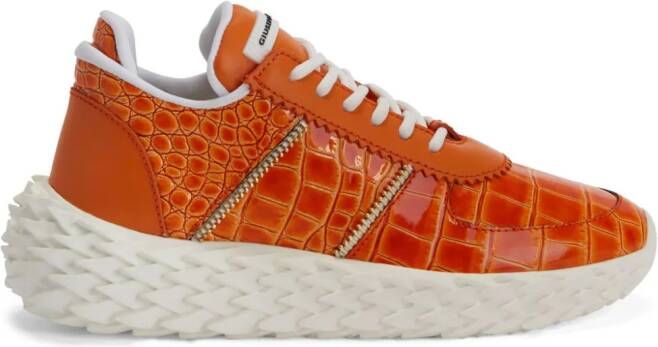 Giuseppe Zanotti Urchin sneakers met krokodillenprint Oranje