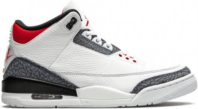 Jordan "Air 3 SE Fire Red Denim sneakers" Wit