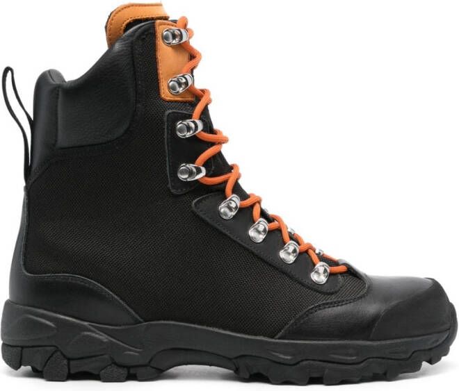 Marcelo Burlon County of Milan embossed-logo hiking boots Zwart
