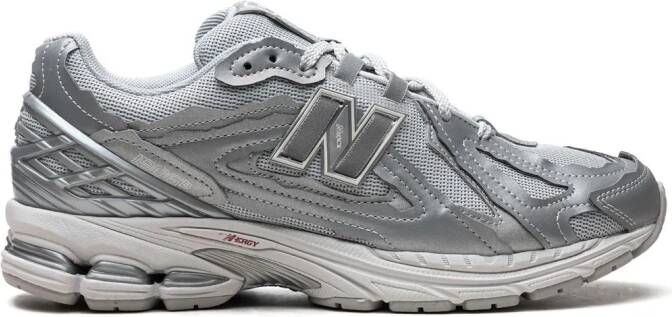 New Balance 1906R "Protection Pack Silver Metallic" sneakers Zilver
