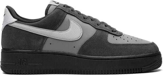 Nike "Air Force 1 Low LV8 Anthracite Cool Grey sneakers" Grijs