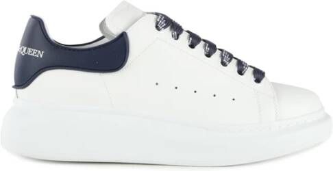Alexander mcqueen Premium Leren Sneakers met Oversized Zool White Dames