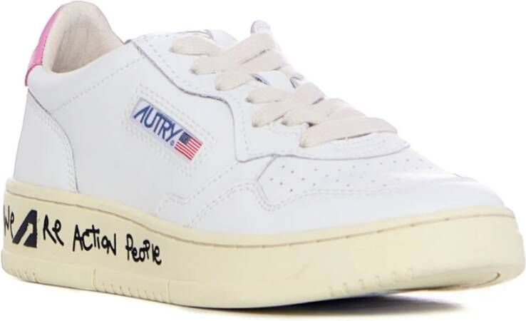 Autry Witte Leren Sneakers met Fuchsia Inzetstuk Wit Dames
