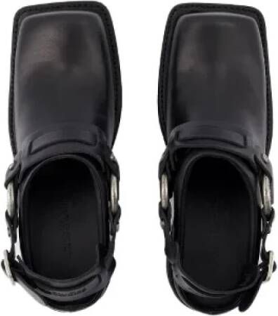 Acne Studios Pre-owned Leather flats Black Dames