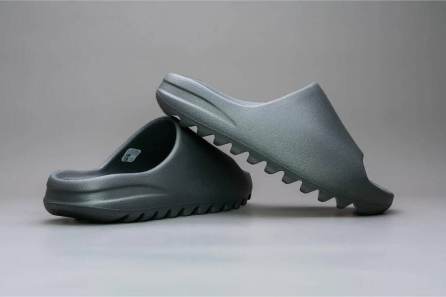 Adidas Yeezy Slide Onyx Gray Heren
