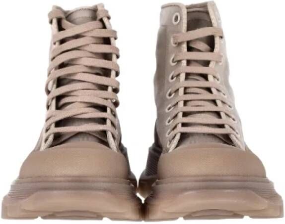Alexander McQueen Pre-owned Nylon boots Beige Dames