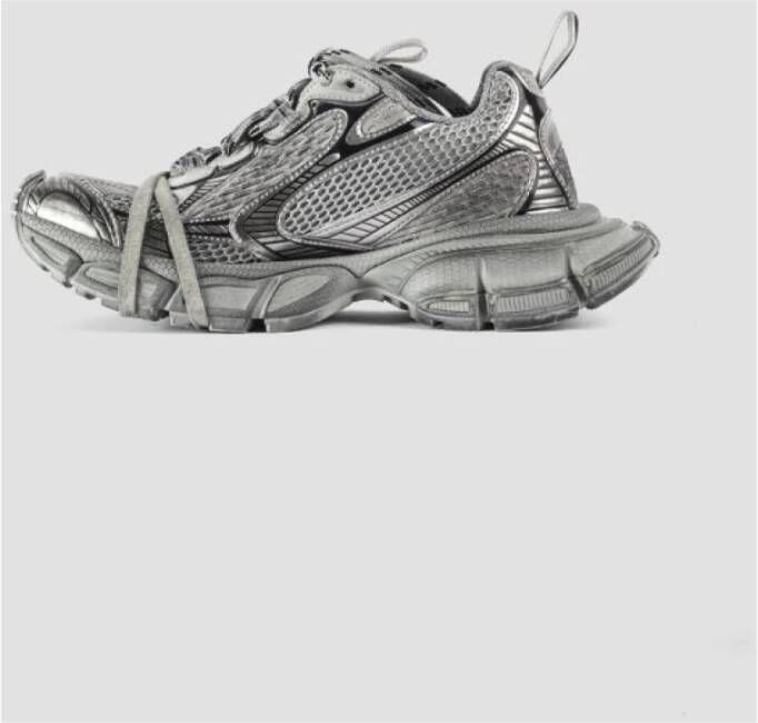Balenciaga Metallic Grijze Sneakers Versleten Effect Gray Dames