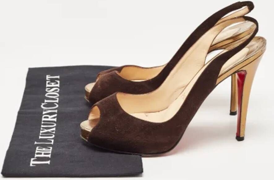 Christian Louboutin Pre-owned Suede heels Brown Dames