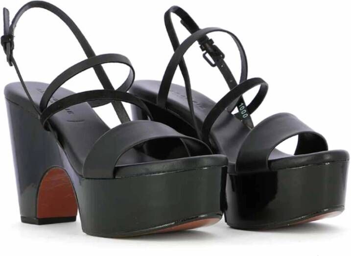 Clergerie Elegante sandaal met drie bandjes en zwarte lakdetails Black Dames
