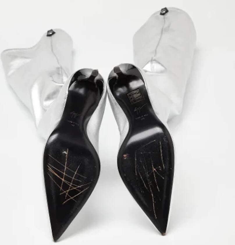 Giuseppe Zanotti Pre-owned Fabric boots Gray Dames