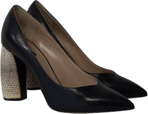 Marc Jacobs Pre-owned Leather heels Black Dames
