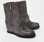 Marc Jacobs Pre-owned Suede boots Gray Dames - Thumbnail 4