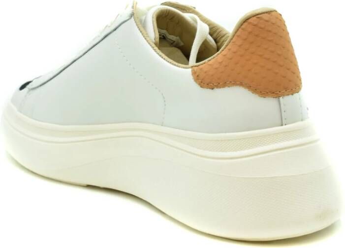 MOA Master OF Arts Witte Leren Sneakers Ss21 White Dames