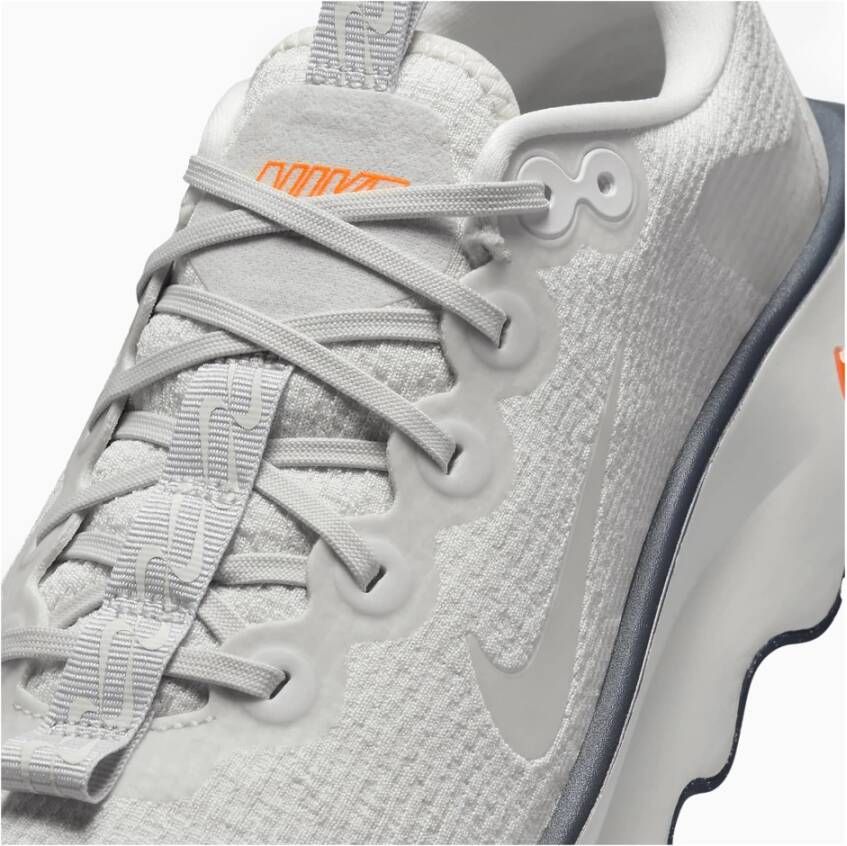 Nike Motiva Wandelschoenen Sail & Platinum Tint Gray Heren