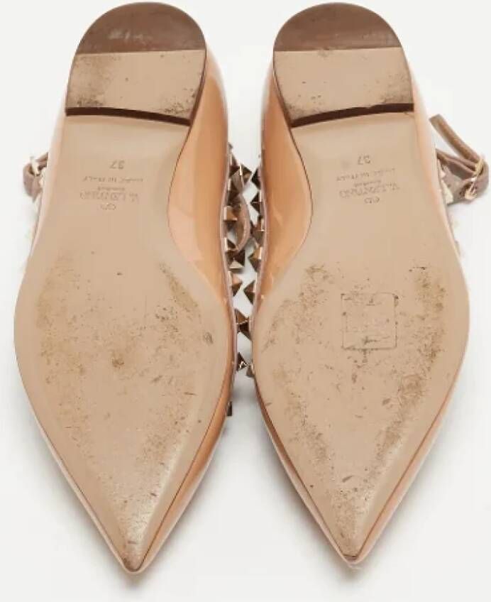 Valentino Vintage Pre-owned Leather flats Beige Dames
