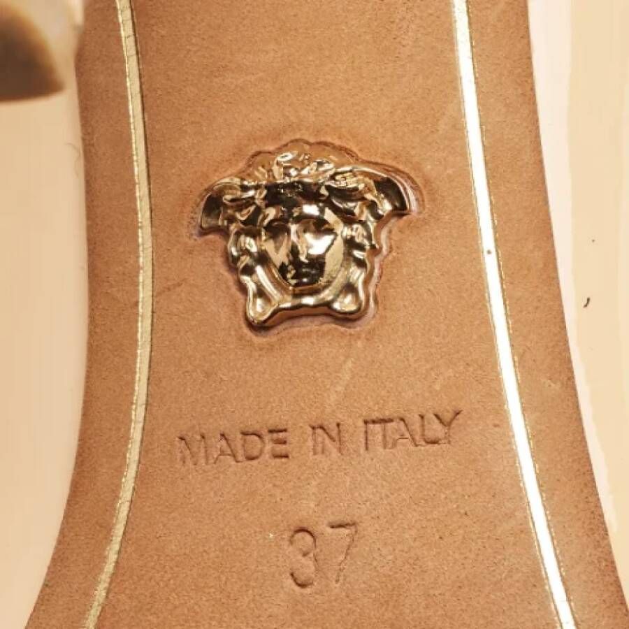 Versace Pre-owned Leather heels Beige Dames