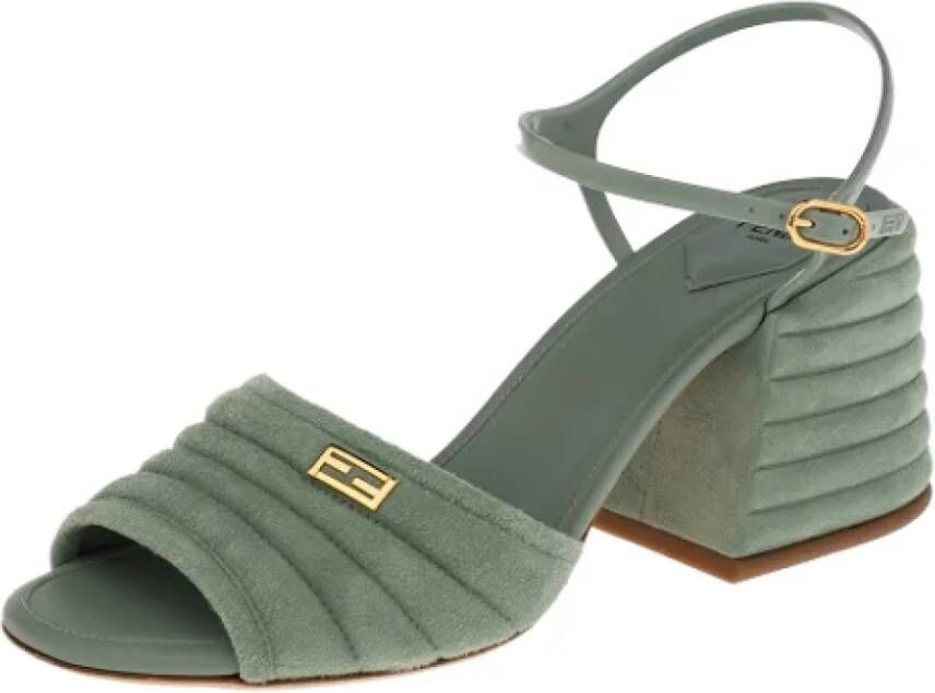 Fendi Vintage Pre-owned Suede sandals Green Dames