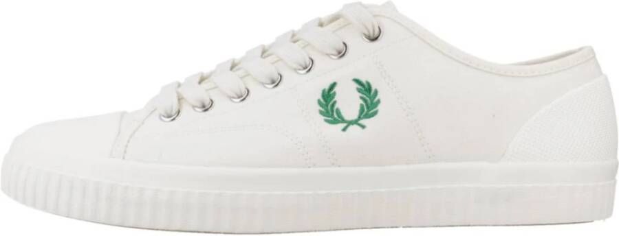 Fred Perry Hughes Low Canvas Sneakers White Heren