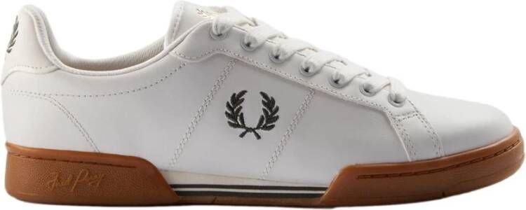 Fred Perry Leren Sneakers met Contrast Hiel Tab White Heren