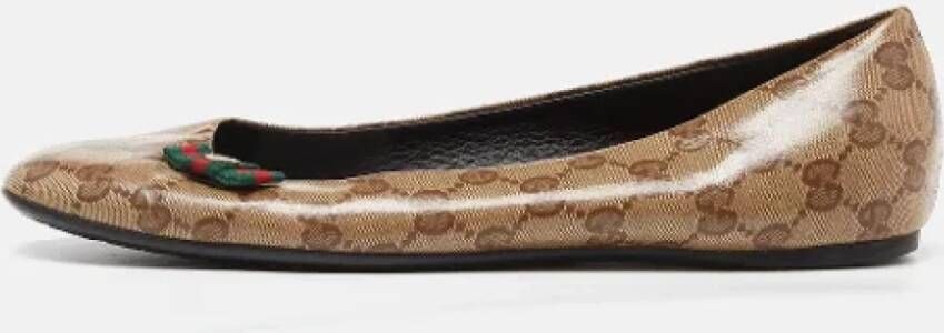 Gucci Vintage Pre-owned Coated canvas flats Brown Dames