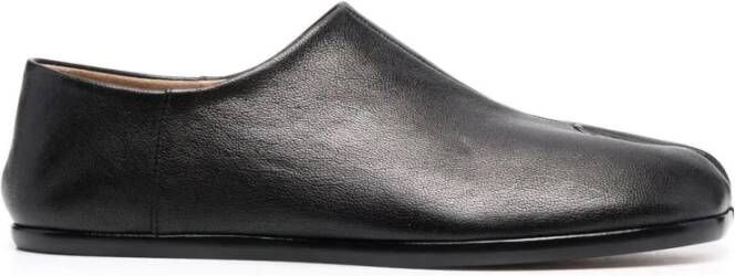 Maison Margiela Zwarte platte schoenen met Tabi-snede Black Heren