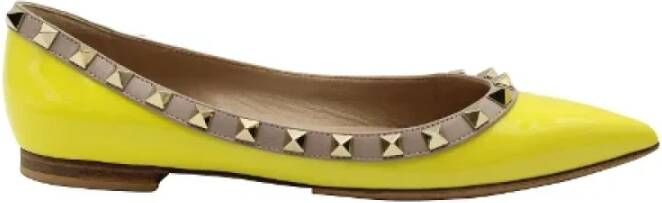 Valentino Vintage Pre-owned Leather flats Yellow Dames
