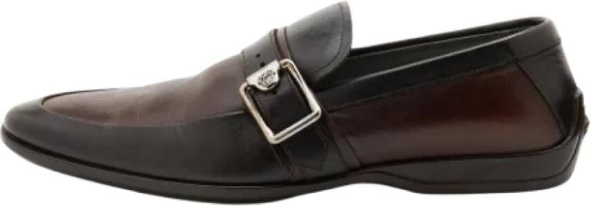 Versace Pre-owned Leather flats Brown Dames