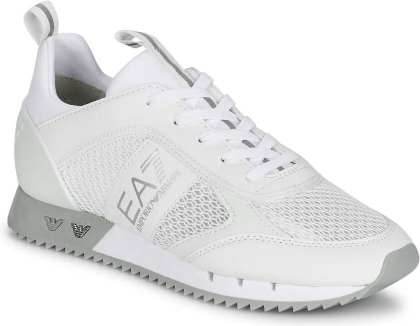 Emporio Armani EA7 Lage Sneakers BLACK WHITE LACES