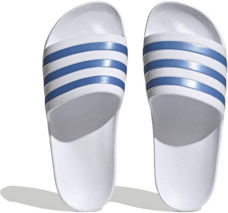 Adidas Originals Adilette Aqua Badslippers Adilette ftwr white blue fusion met. ftwr white maat: 40.5 beschikbare maaten:37 38 39 40.5 42