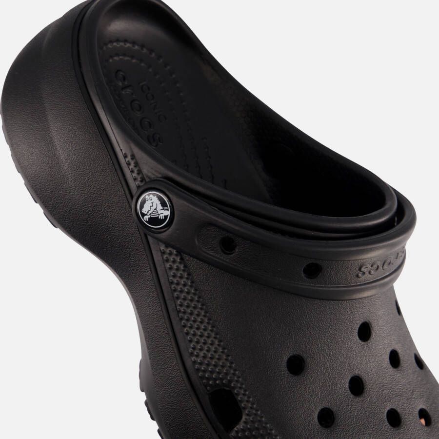 Crocs Classic Platform Clog W Slippers zwart