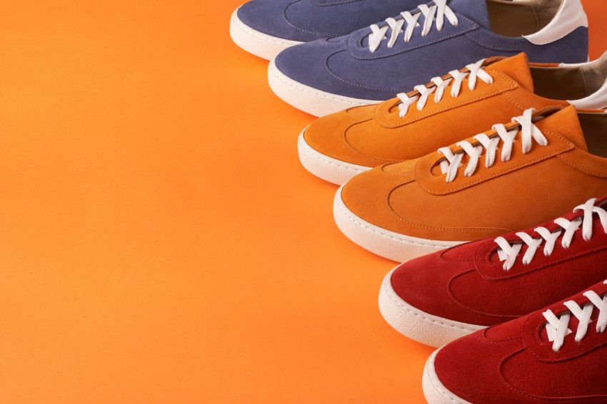 Suede sneaker schoonmaken: hoe doe je dat?