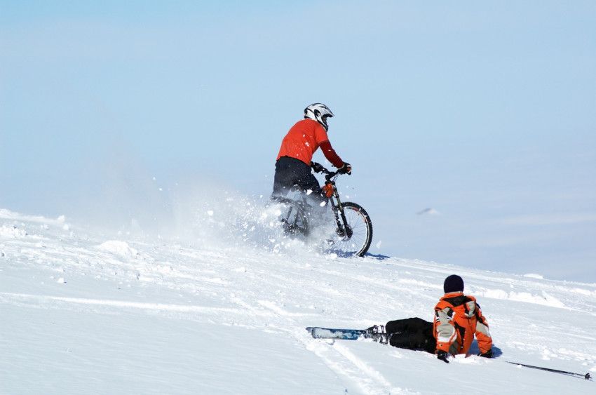 Zo moet je je snowboardschoenen onderhouden