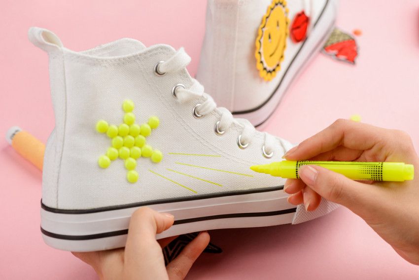 DIY: dip-dye je eigen sneakers