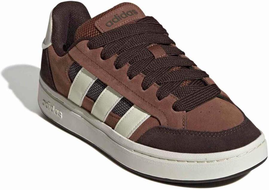 ADIDAS SPORTSWEAR Sneakers laag 'GC ALPHA SK8' ecru bruin karamel