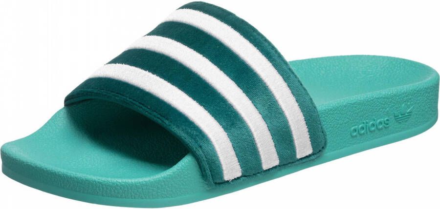 Adidas slippers 2025 ontwerpen