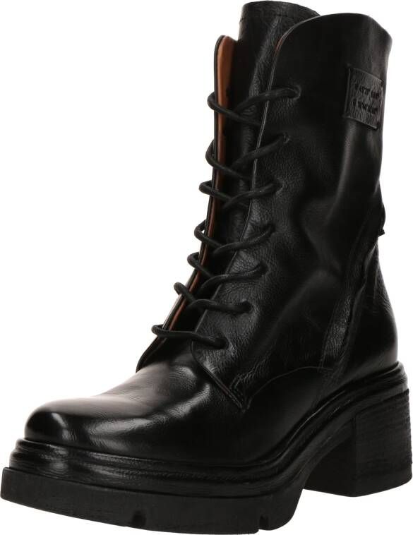 A.s.98 Veterlaarsjes