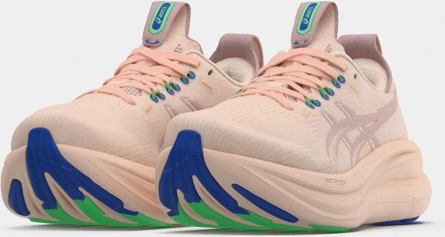 ASICS Women's Gel-Nimbus 28 Hardloopschoenen beige - Foto 10