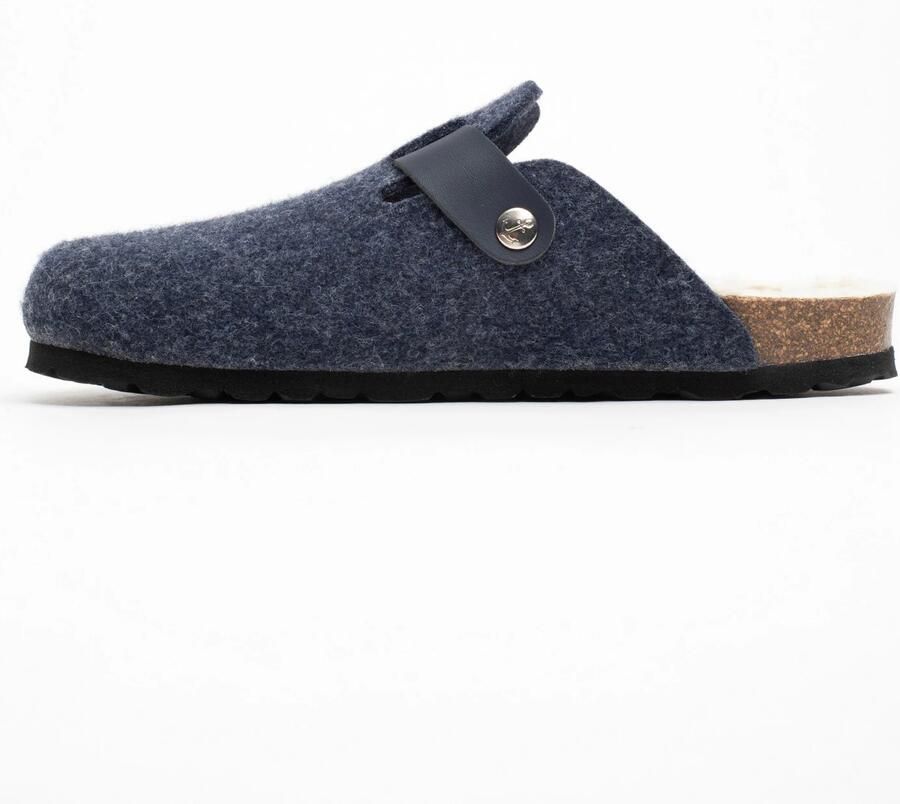 Bayton Muiltjes navy