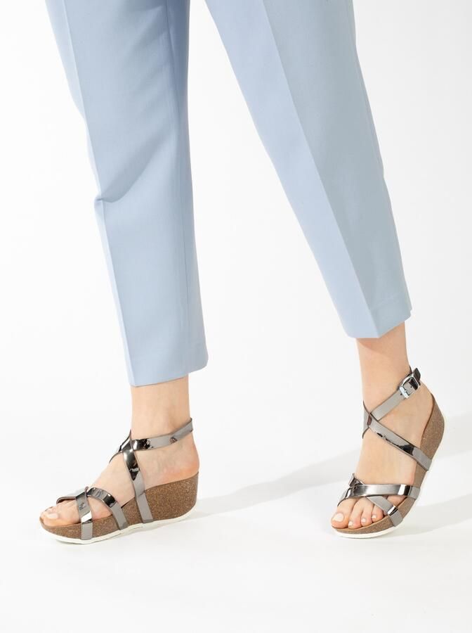 Bayton Sandalen met riem 'Asteria' zilver - Foto 6