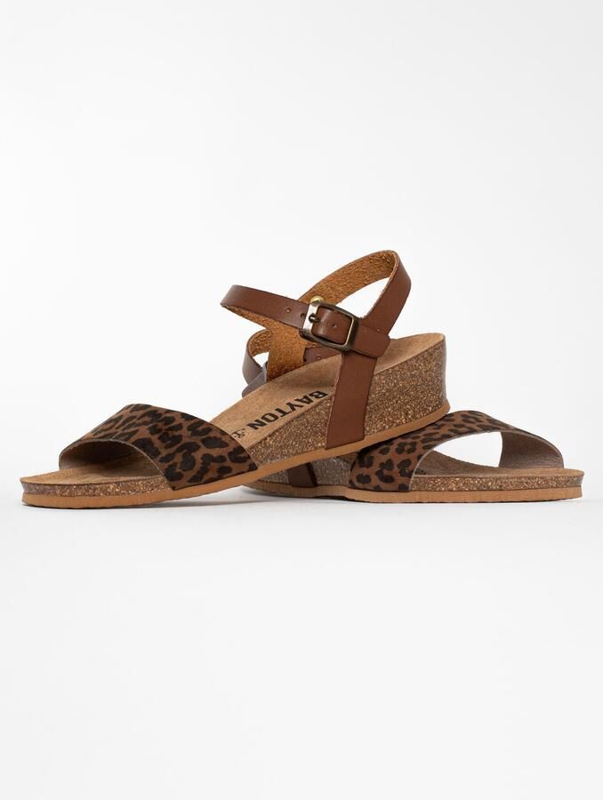 Bayton Sandalen met riem 'Wodonga' camel zwart - Foto 5