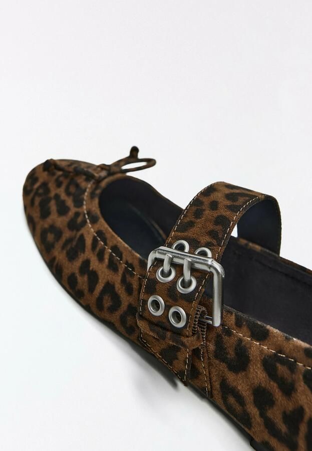 Bershka Ballerina met riempjes cognac zwart - Foto 4